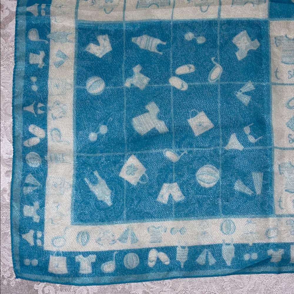 Vintage 1970’s Blue & White Patterned Scarf.  20x20” - Picture 3 of 4